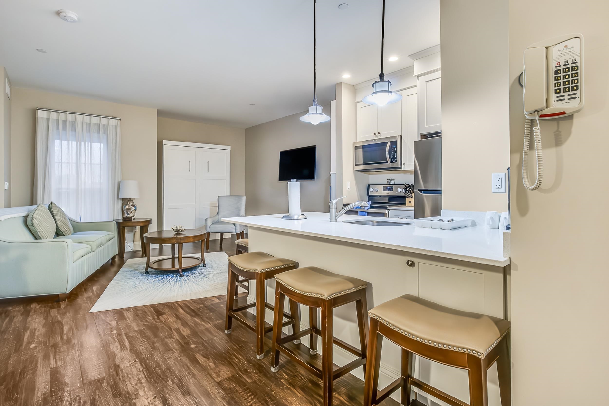 1 Ocean Avenue, Unit 306/308 FRACTION 5 York, ME 03909 - Photo 5 of 38