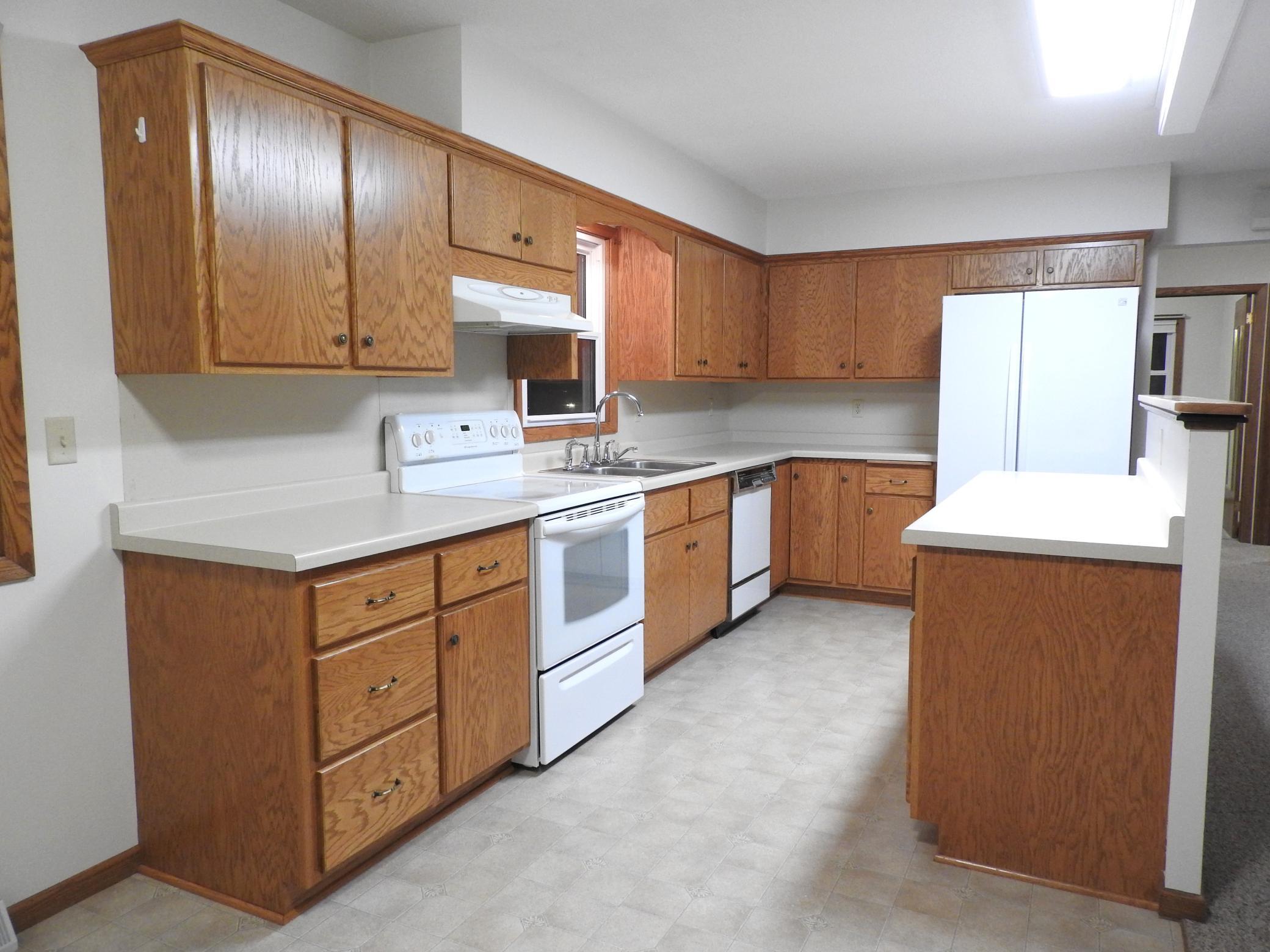 724 6th Street North Winsted, MN 55395 - Photo 14 of 27