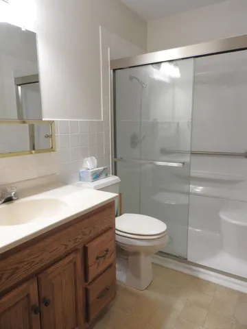 $1,950 | 724 6th Street North, Winsted, MN 55395