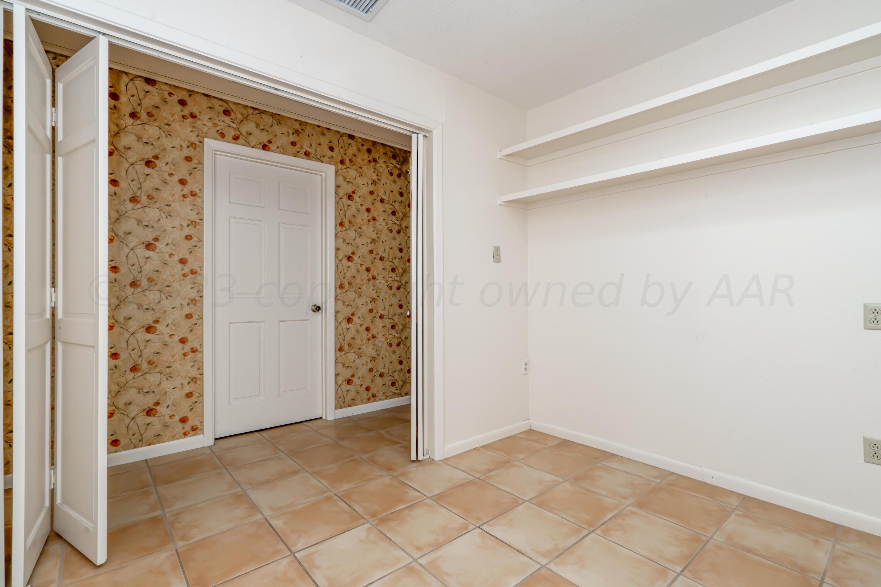 3416 Rutson Drive Amarillo, TX 79109 - Photo 23 of 43 3416 Rutson-14 PANTRY