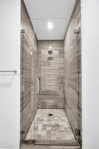 $8,500 | 1300 Brickell Bay Drive, Unit 3902, Miami, FL 33131