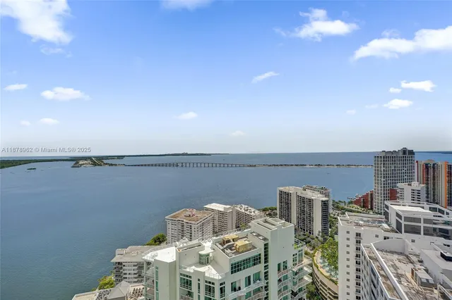 $8,500 | 1300 Brickell Bay Drive, Unit 3902, Miami, FL 33131
