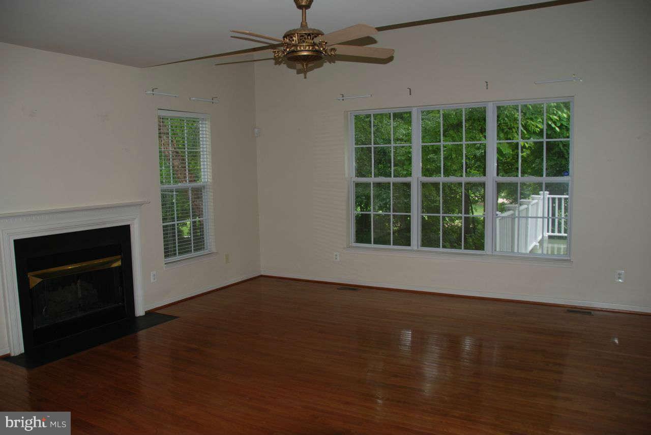 14249 Clubhouse Road Gainesville, VA 20155 - Photo 20 of 21 Family Room