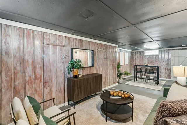 $235,000 | 6511 Southwest Avenue, St. Louis, MO 63139