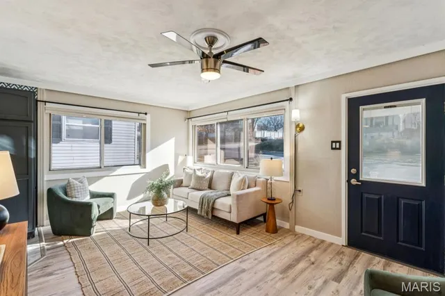 $235,000 | 6511 Southwest Avenue, St. Louis, MO 63139