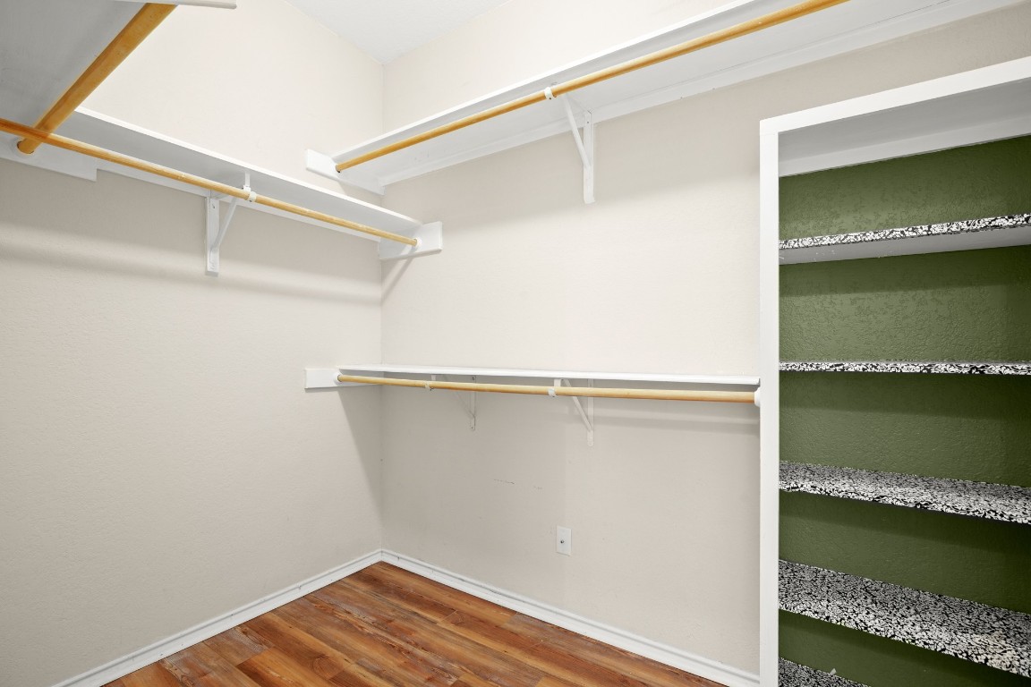 4711 Spicewood Springs Road, Unit 260 Austin, TX 78759 - Photo 15 of 20 a view of small space with a sink