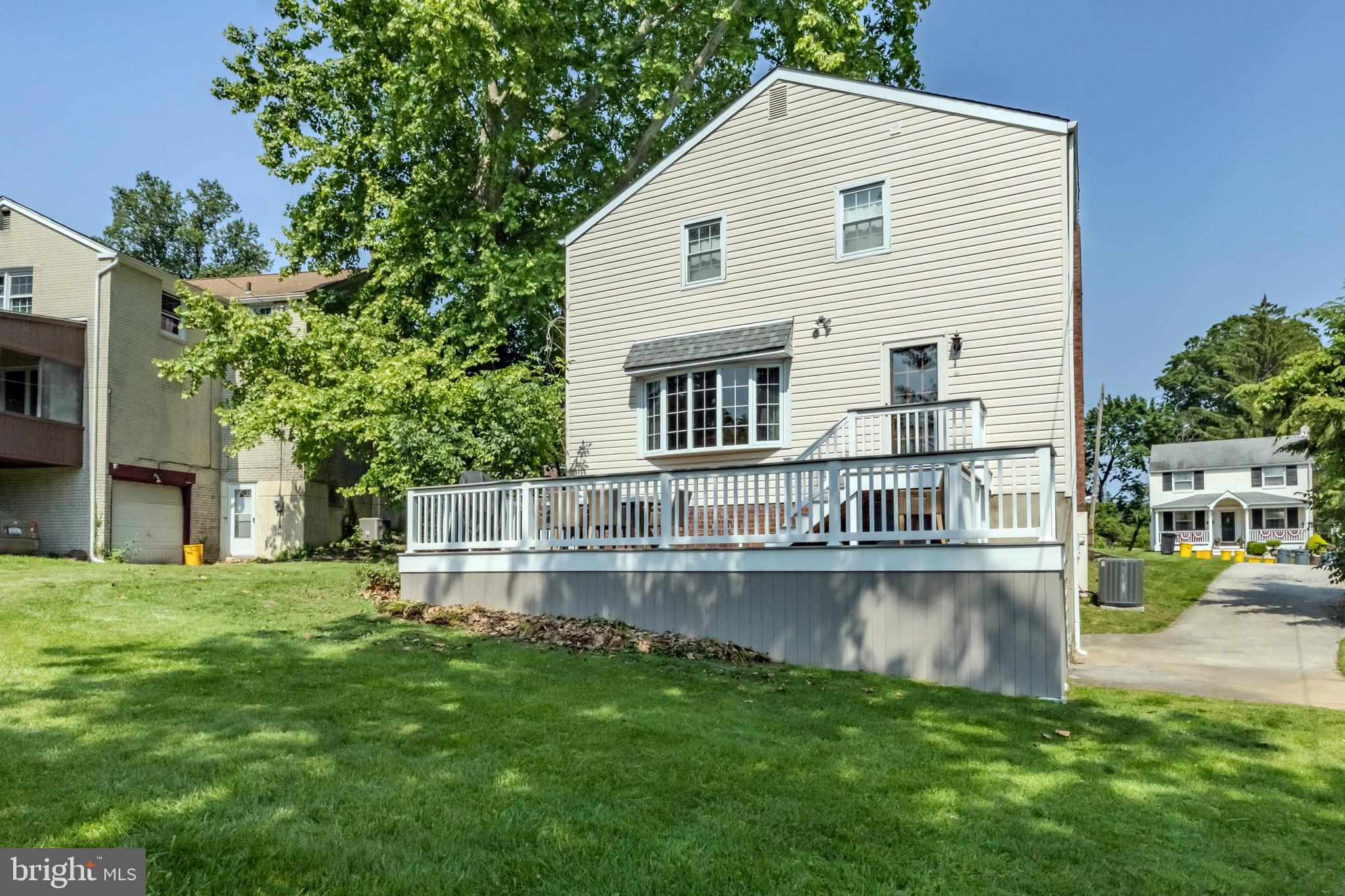 571 Rutherford Drive Springfield, PA 19064 - Photo 33 of 36 a view of a house with a yard