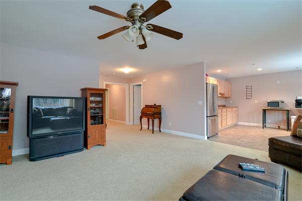 32 Felch Road Natick, MA 01760 - Photo 15 of 24 Gallery Image 15