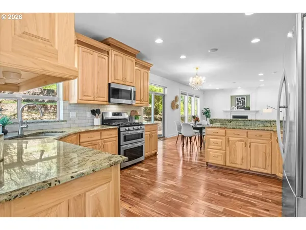 $979,900 | 1667 Ptarmigan Street Northwest, Salem, OR 97304
