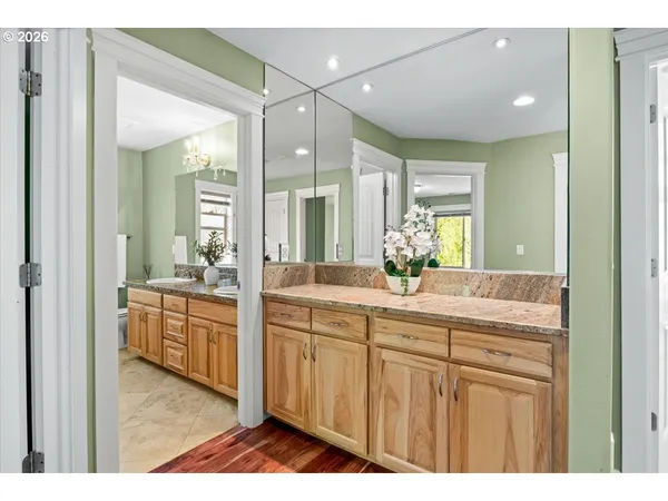$979,900 | 1667 Ptarmigan Street Northwest, Salem, OR 97304