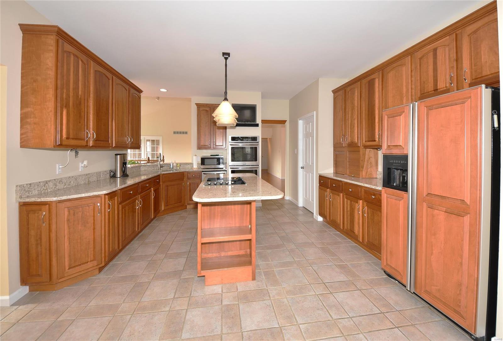 524 Rooster Ridge Court Defiance, MO 63341 - Photo 3 of 75 Gallery Image 3