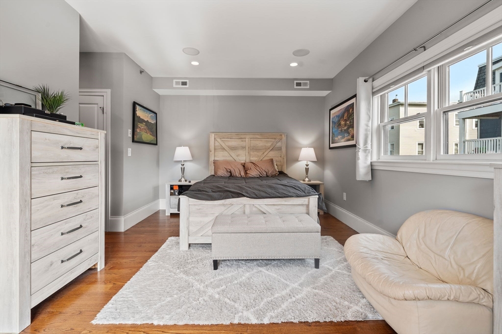11 Howell Street, Unit 2 Boston, MA 02125 - Photo 10 of 25