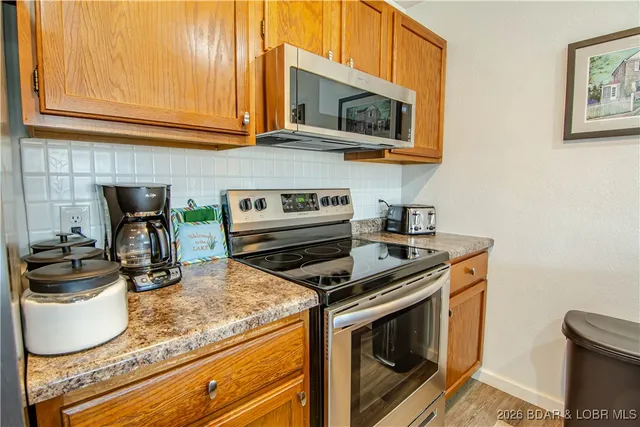 $299,900 | 74 Wrenwood Circle, Unit 3B, Lake Ozark, MO 65049