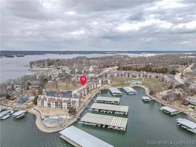 $299,900 | 74 Wrenwood Circle, Unit 3B, Lake Ozark, MO 65049