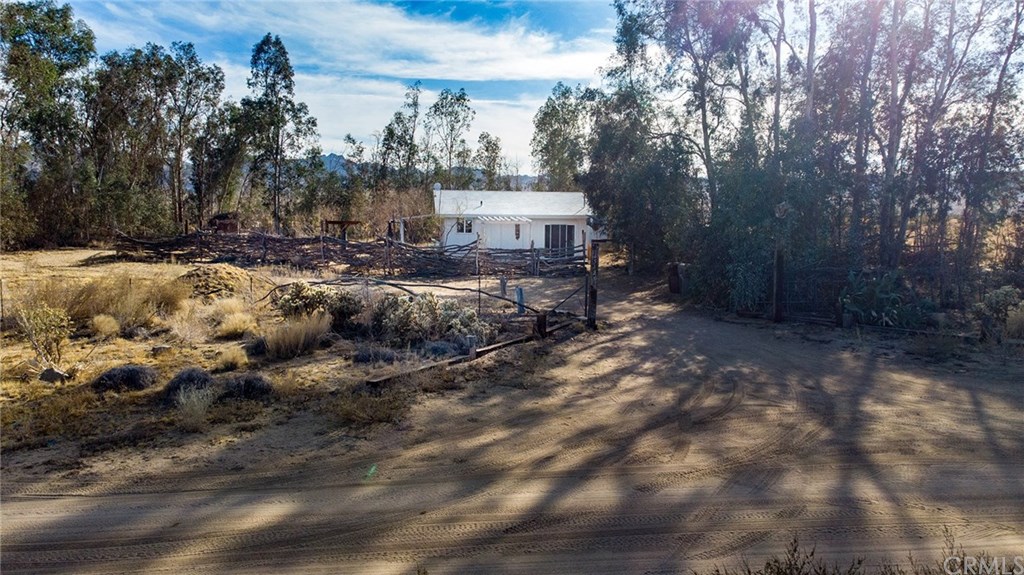 65123 Cobalt Road Joshua Tree, CA 92252 - Photo 2 of 33