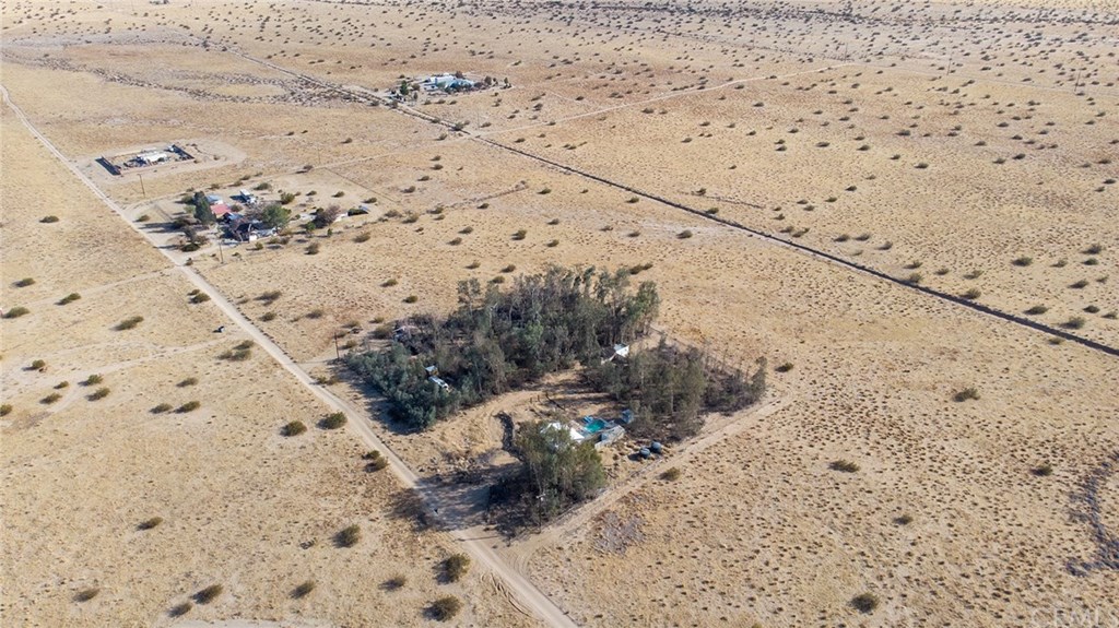 65123 Cobalt Road Joshua Tree, CA 92252 - Photo 8 of 33