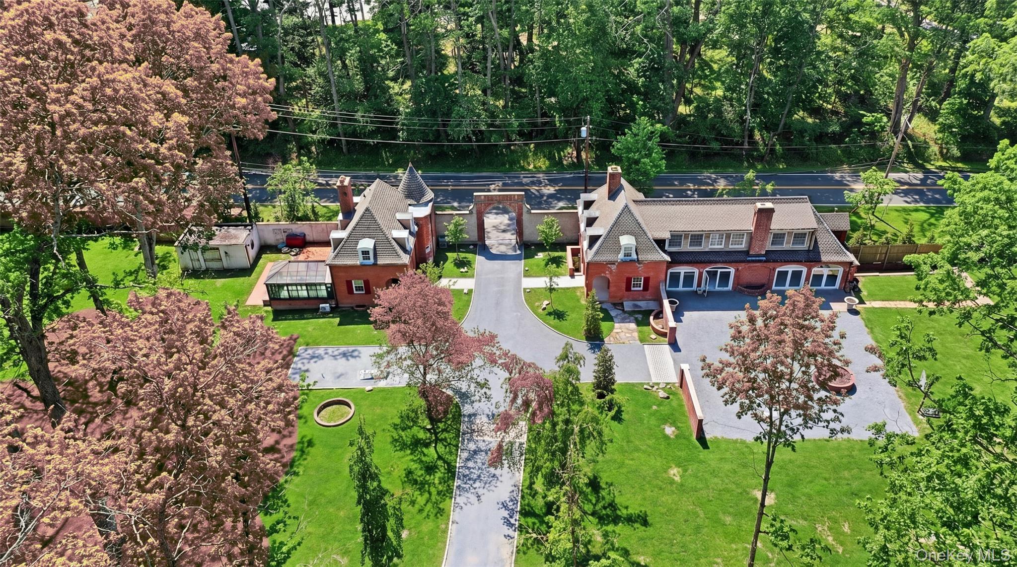 22 Brookville Road Muttontown, NY 11545 - Photo 1 of 42