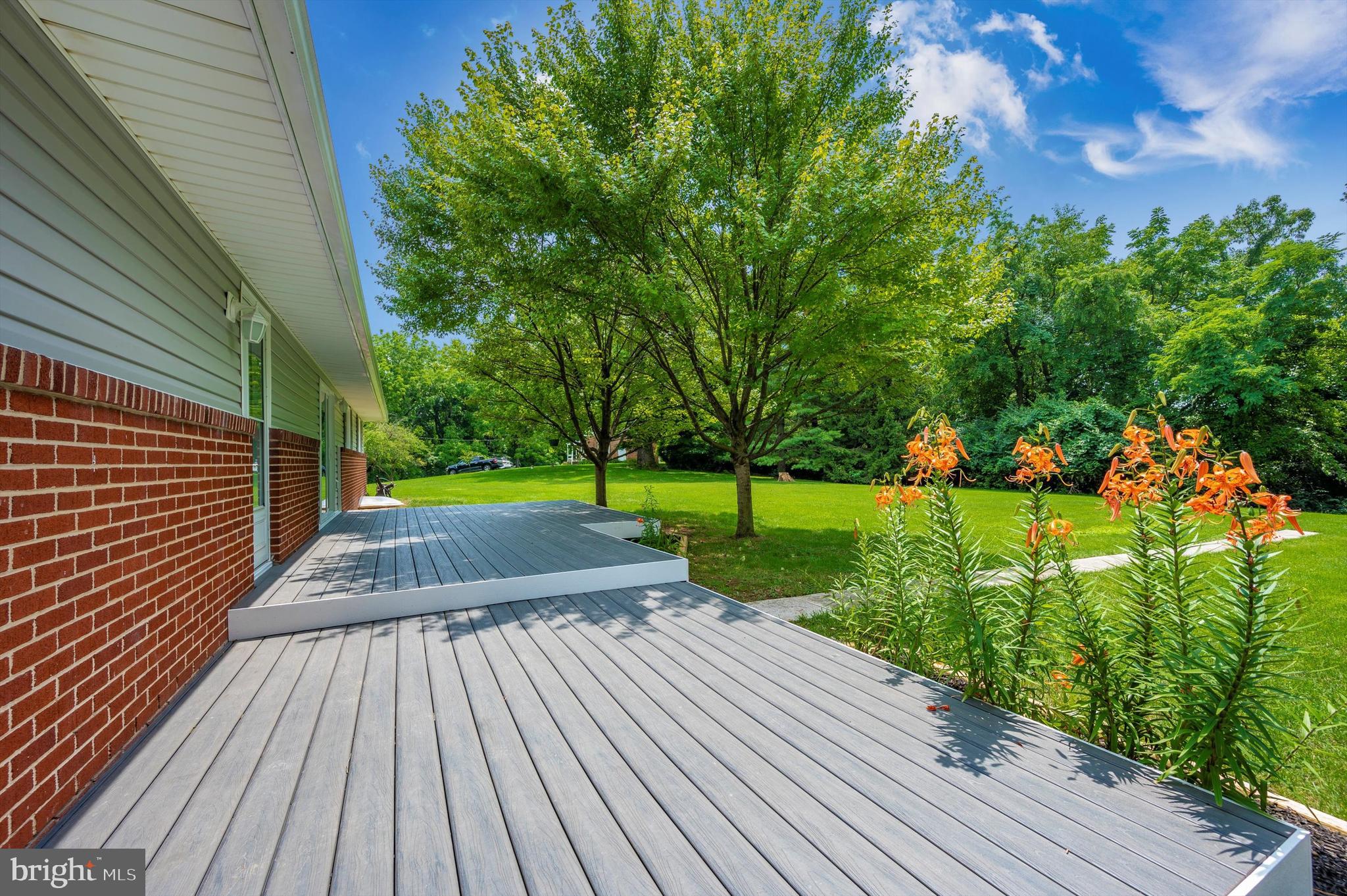 429 Quaker Hill Road Union Bridge, MD 21791 - Photo 34 of 43 Brand New Composite Deck