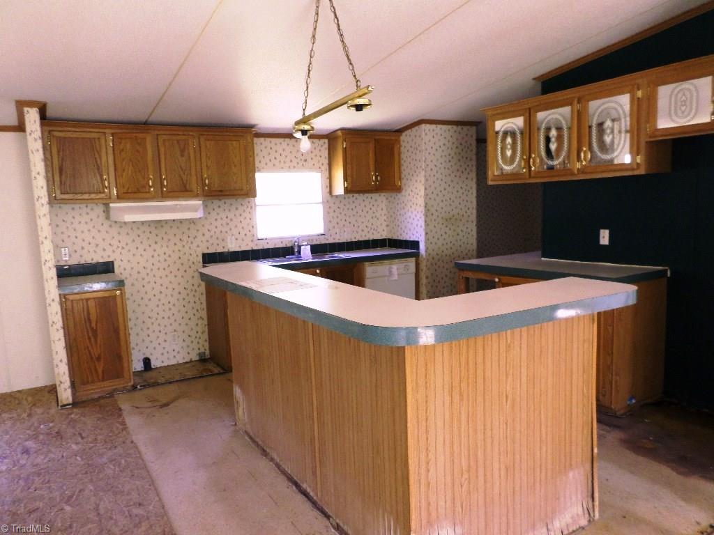 4909 Forbush Road East Bend, NC 27018 - Photo 3 of 10 Gallery Image 3