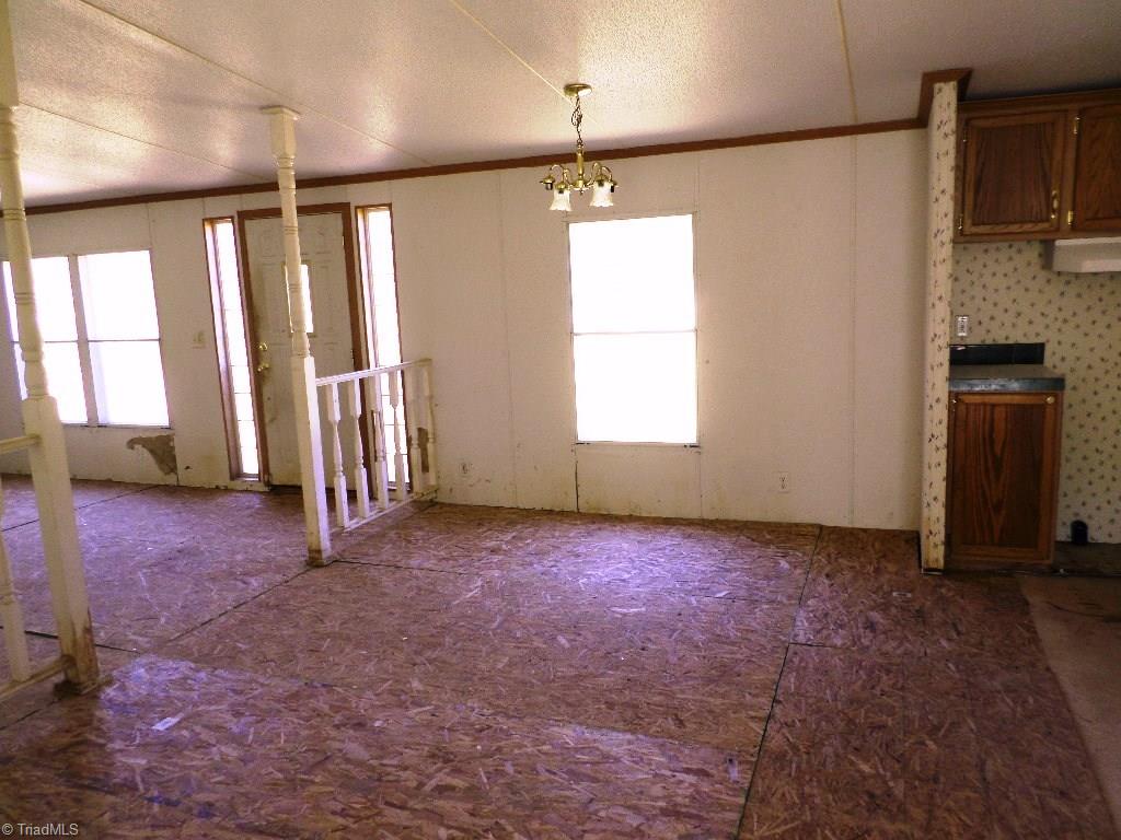 4909 Forbush Road East Bend, NC 27018 - Photo 4 of 10 Gallery Image 4