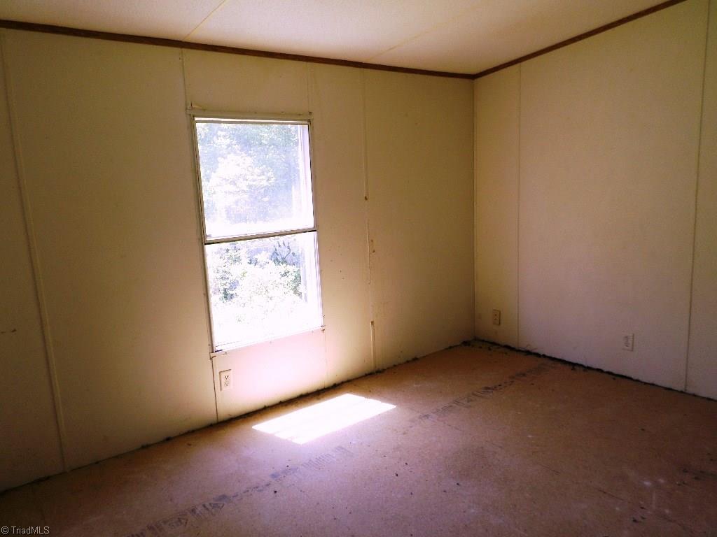 4909 Forbush Road East Bend, NC 27018 - Photo 7 of 10 Gallery Image 7