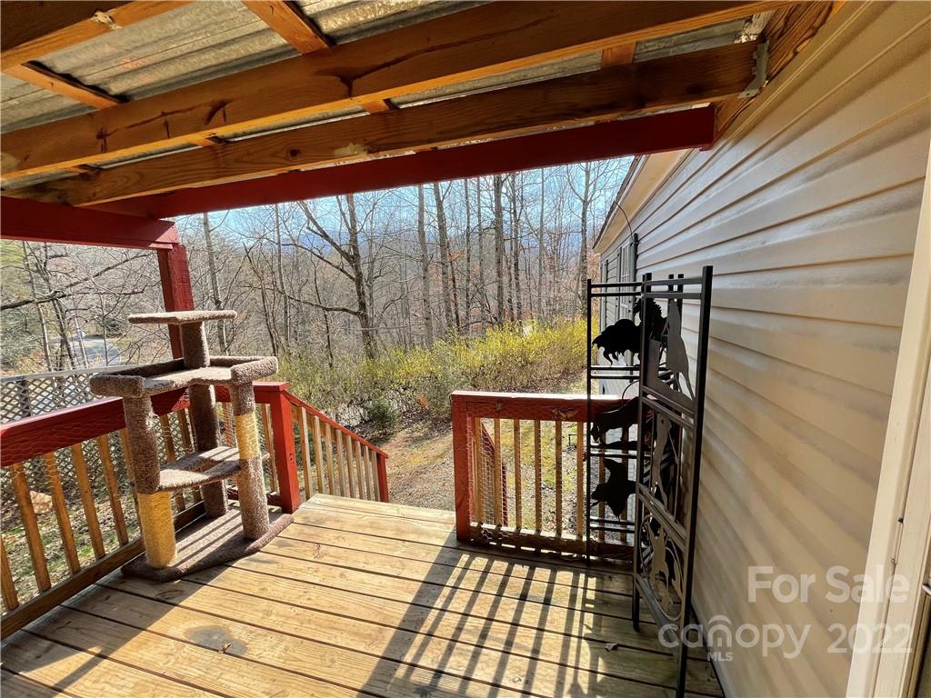 546 Battle Branch Road Franklin, NC 28734 - Photo 27 of 37 Gallery Image 27
