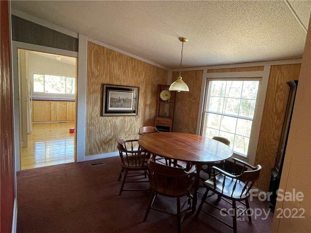 546 Battle Branch Road Franklin, NC 28734 - Photo 9 of 37 Gallery Image 9
