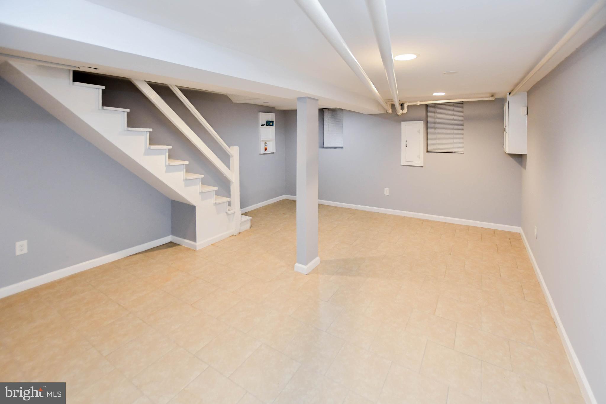 1430 W Street Southeast Washington, DC 20020 - Photo 25 of 41 a view of an empty room