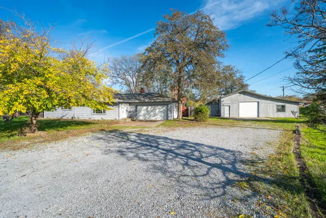 $380,000 | 12141 Kern Drive, Redding, CA 96003