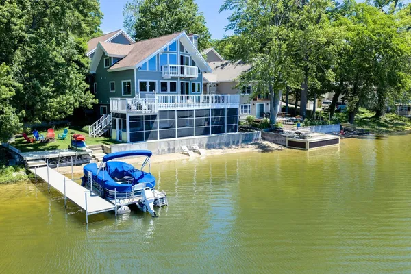 $724,000 | 68388 Dailey Road, Edwardsburg, MI 49112