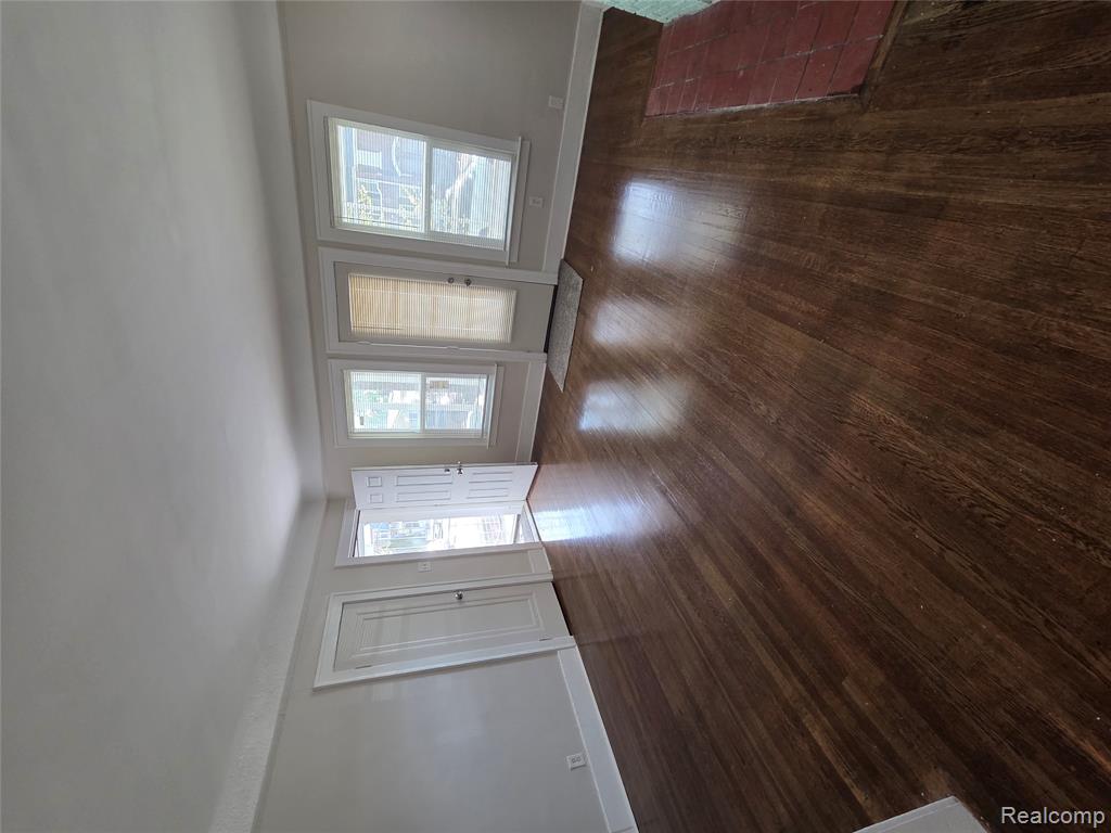 12047 Prairie Street Detroit, MI 48204 - Photo 3 of 12