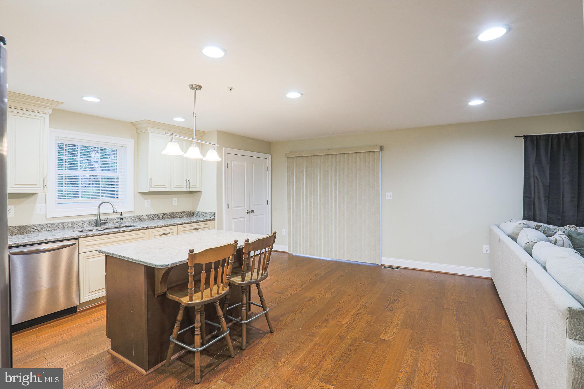 2005 Middleborough Road Baltimore, MD 21221 - Photo 15 of 50