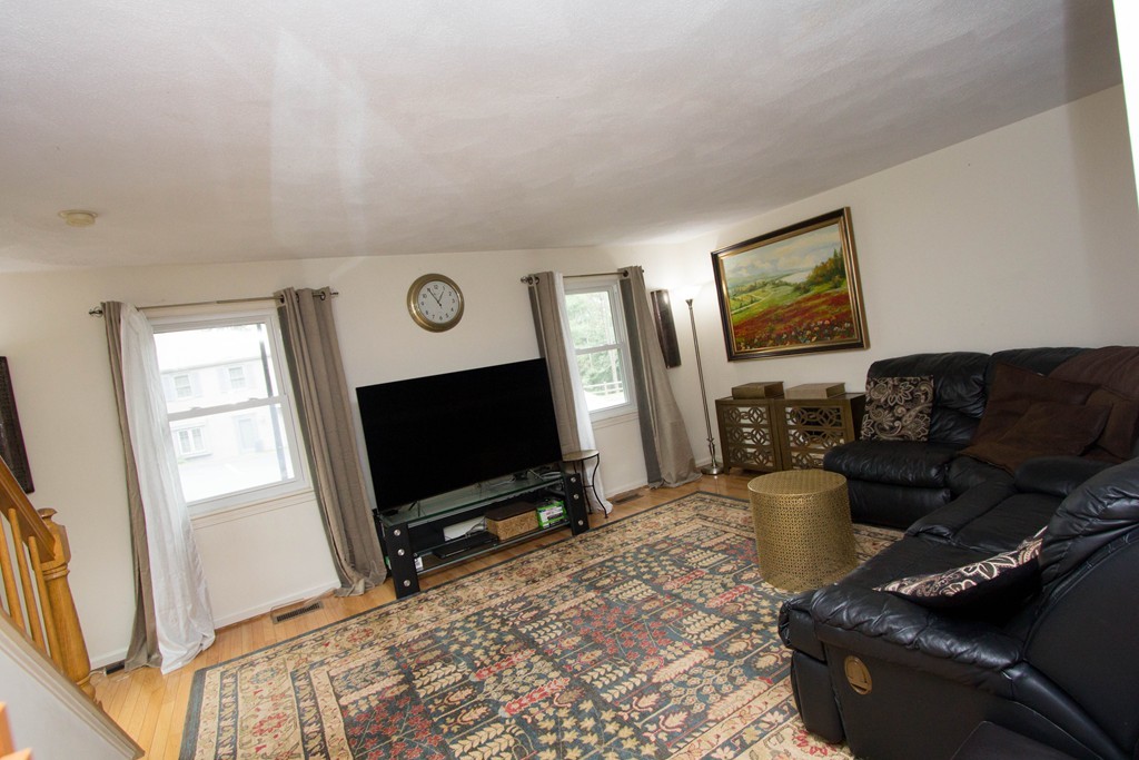 2 Oak Ridge Drive, Unit 6 Maynard, MA 01754 - Photo 5 of 24 Gallery Image 5