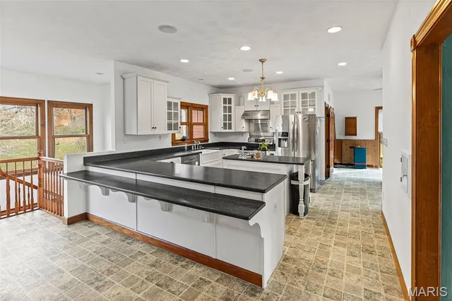 $445,000 | 2304 North 1st Street, Fayetteville, IL 62258