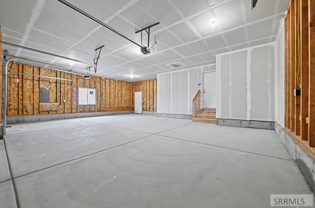 534 Fieldstone Drive Rigby, ID 83442 - Photo 14 of 15 3-Car Garage