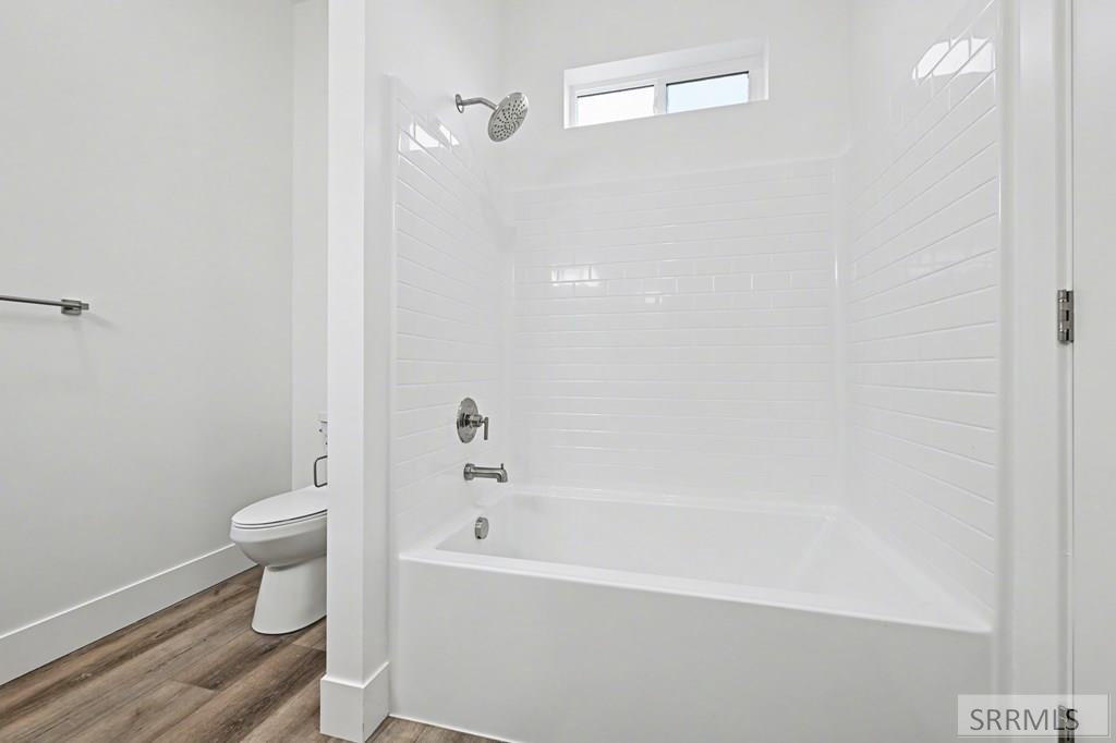 534 Fieldstone Drive Rigby, ID 83442 - Photo 6 of 15 Primary Ensuite