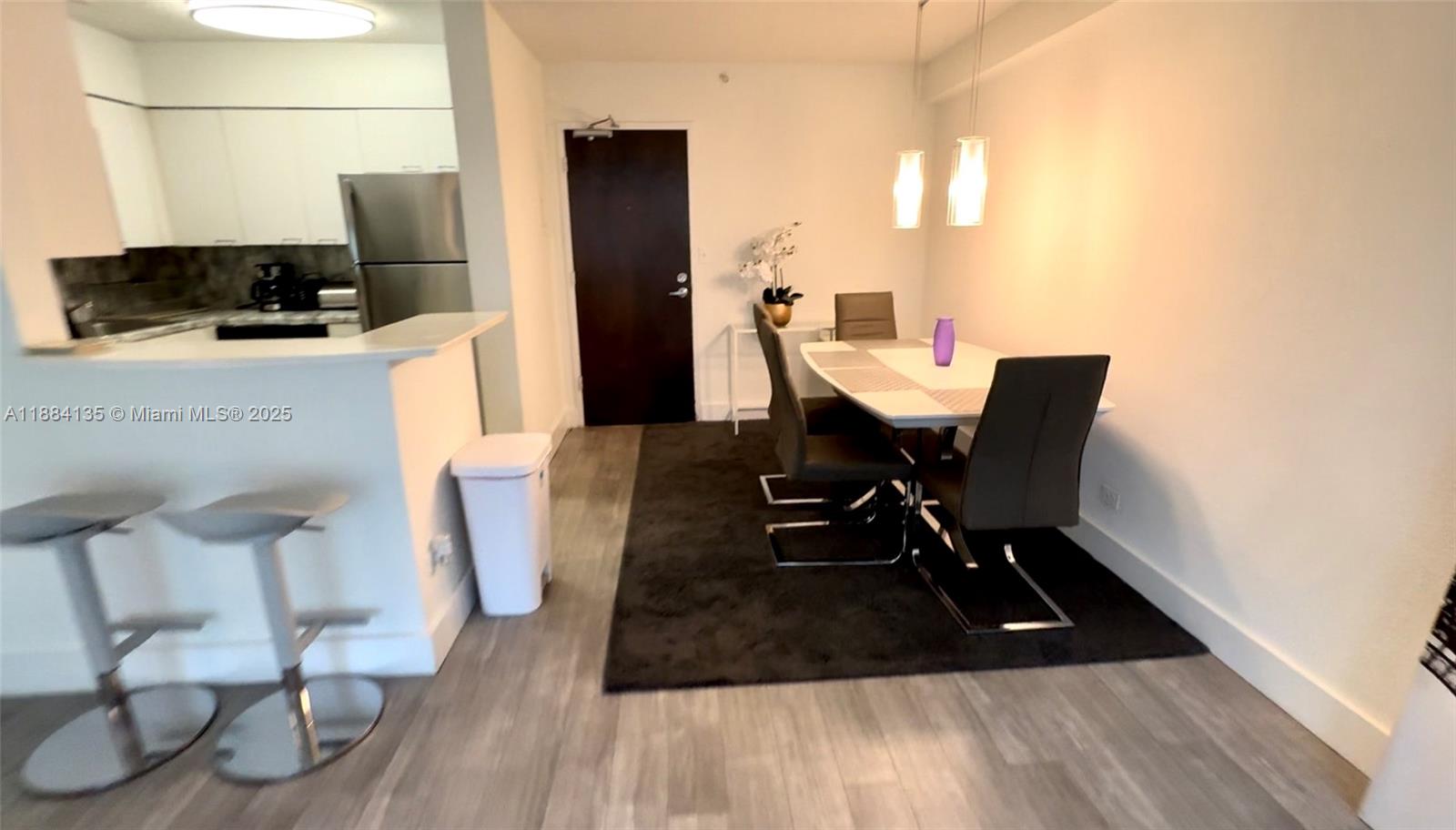 1500 Bay Road, Unit 450S Miami Beach, FL 33139 - Photo 7 of 36