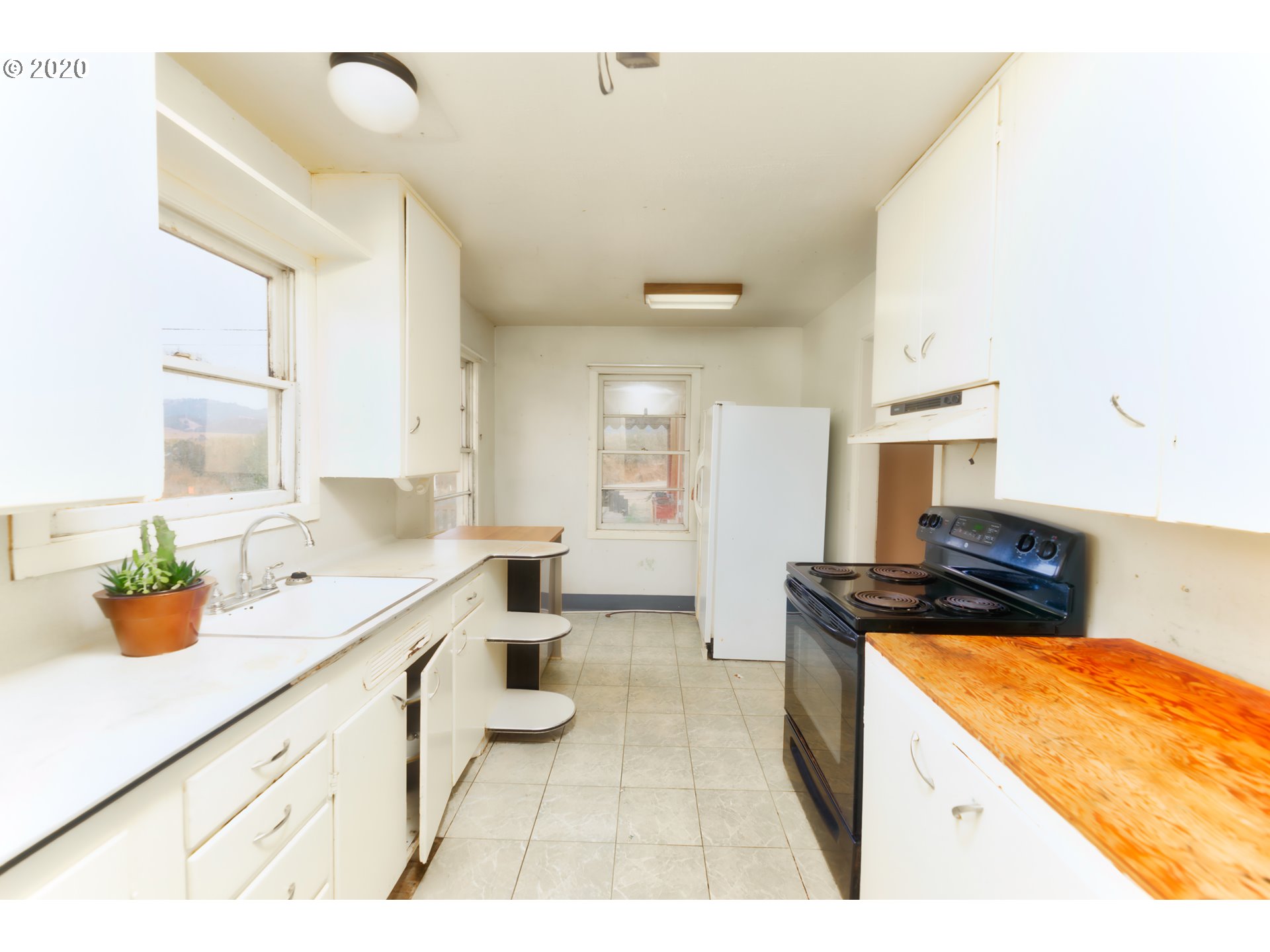333 Dodson View Road Roseburg, OR 97471 - Photo 14 of 30 Gallery Image 14