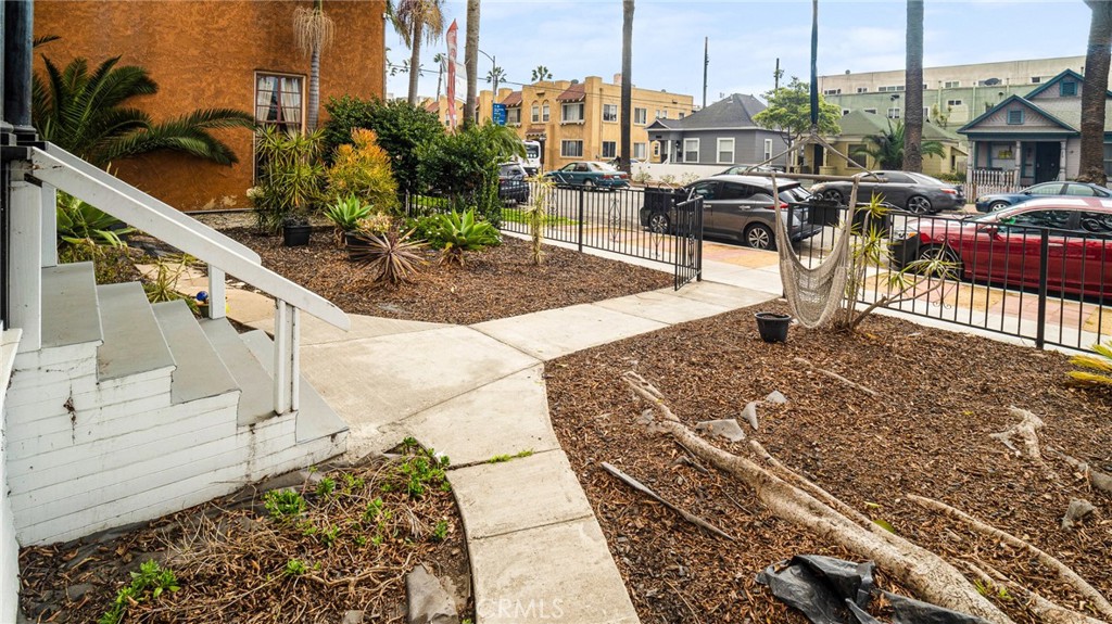 237 West 6th Street Long Beach, CA 90802 - Photo 14 of 42