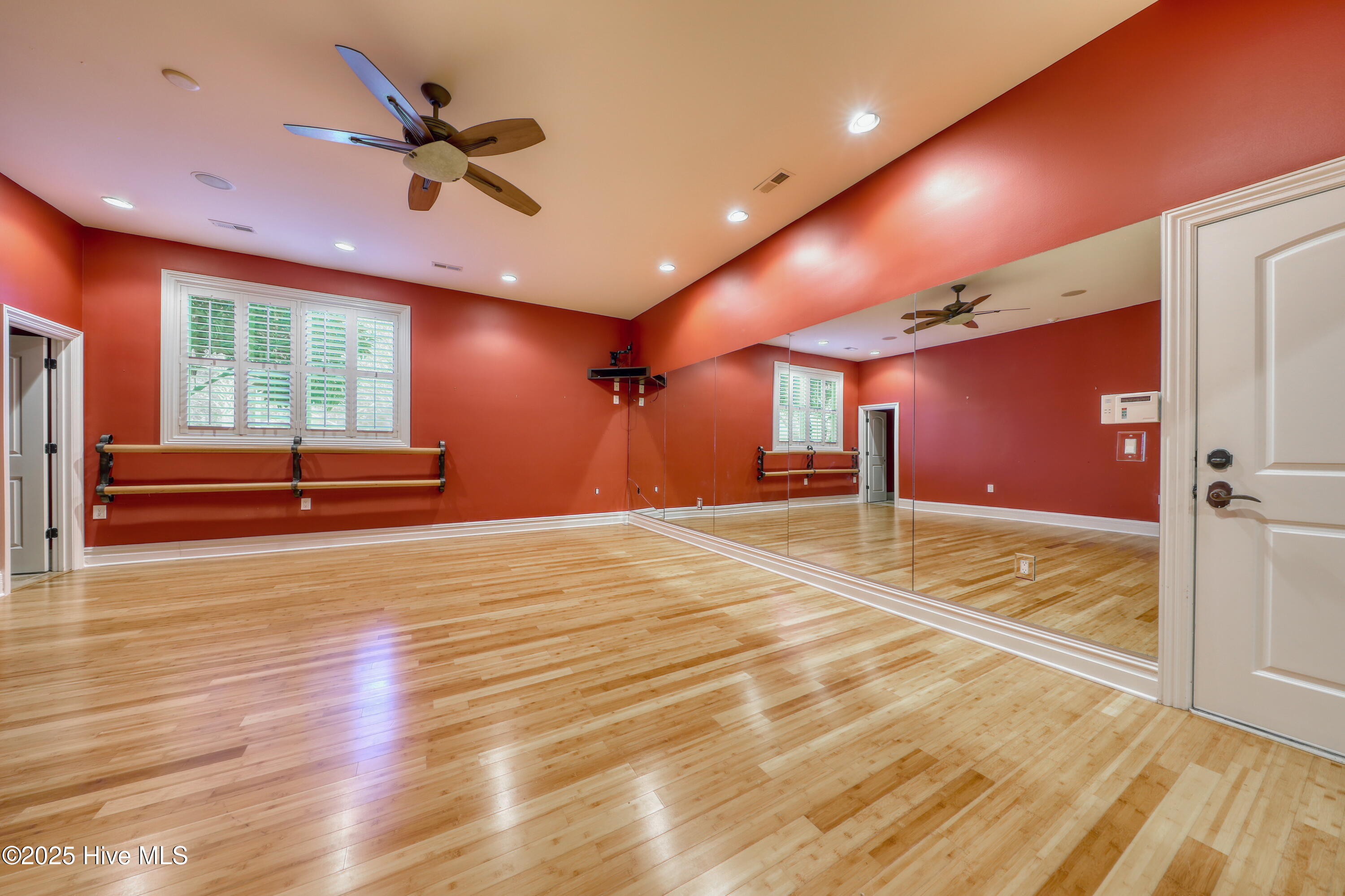 817 Tillson Road North Myrtle Beach, SC 29582 - Photo 66 of 73 817Tillson_079