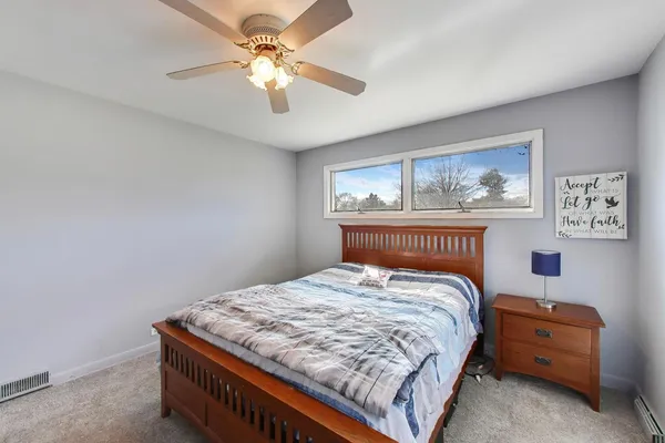 $475,000 | 915 South Na Wa Ta Avenue, Mount Prospect, IL 60056