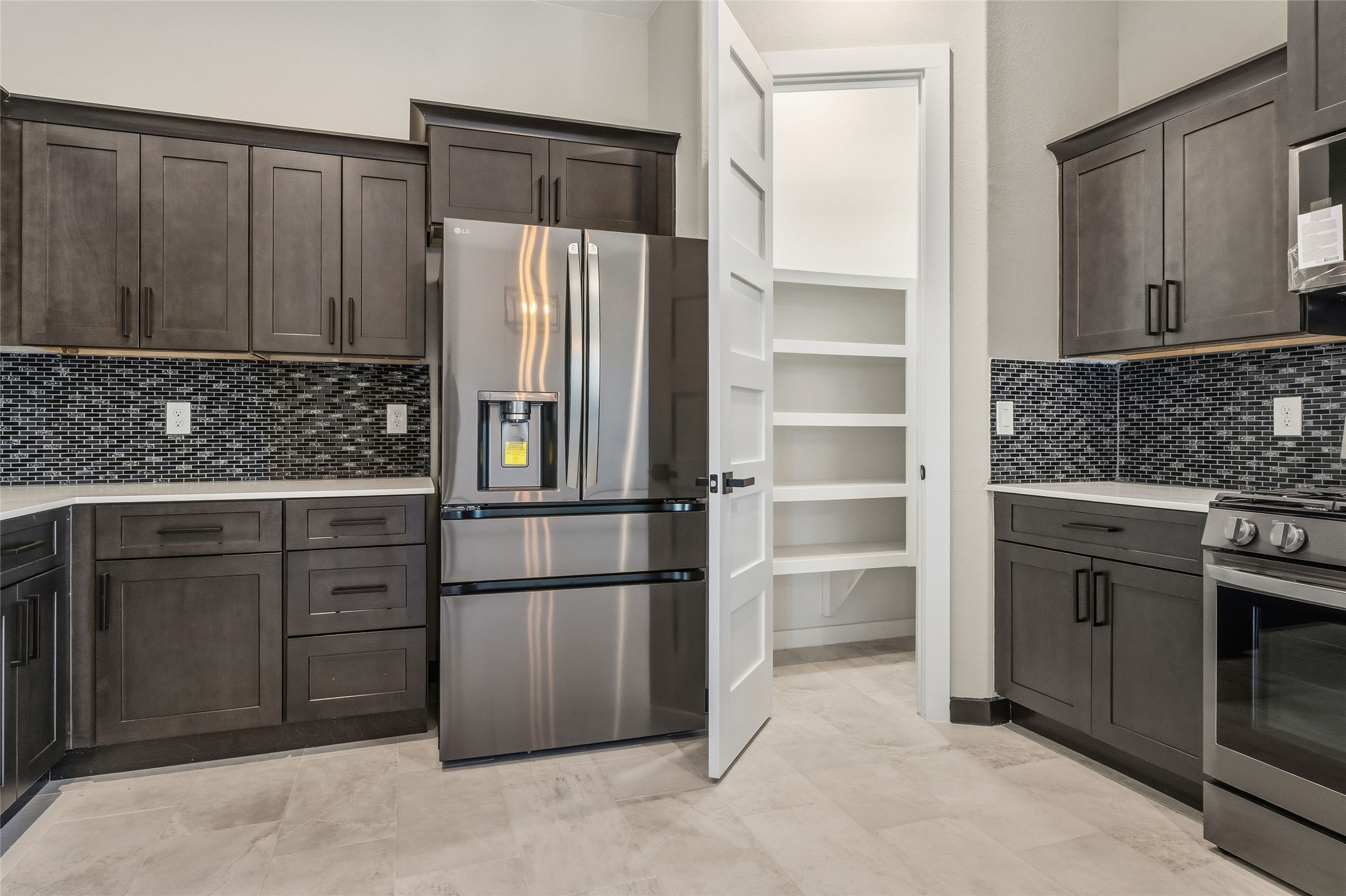 208 Silverleaf Road Sweeny, TX 77480 - Photo 18 of 39