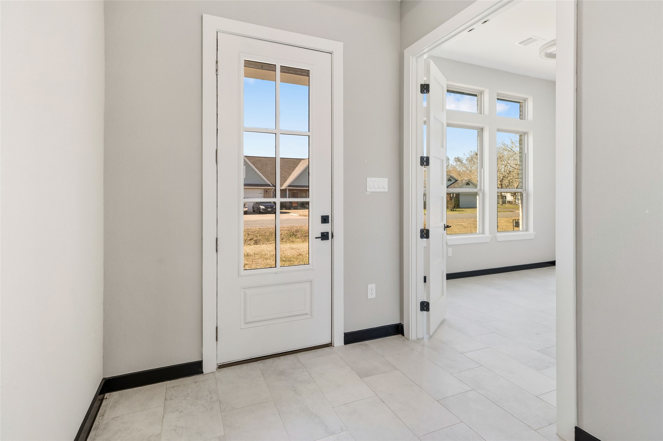 208 Silverleaf Road Sweeny, TX 77480 - Photo 5 of 39