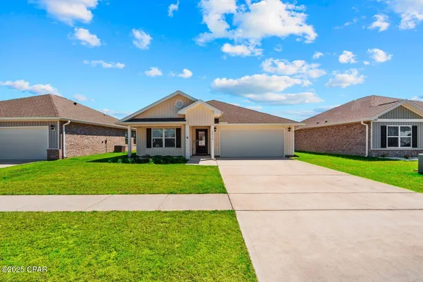 $2,300 | 6416 Slabinski Lane, Panama City, FL 32404