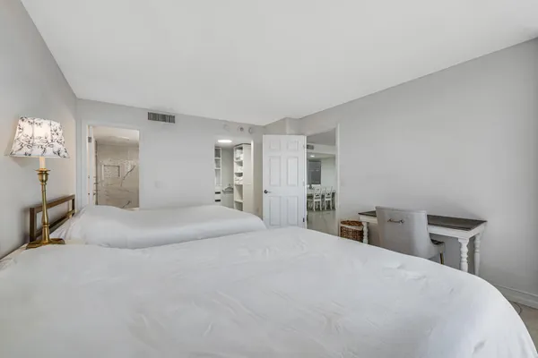 $3,000 | 5600 North Flagler Drive, West Palm Beach, FL 33407