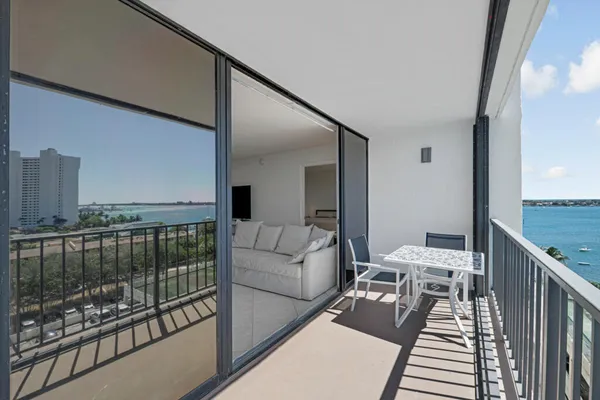 $3,000 | 5600 North Flagler Drive, West Palm Beach, FL 33407