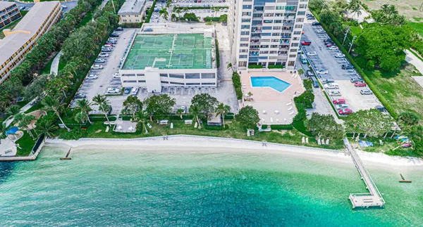 $3,000 | 5600 North Flagler Drive, West Palm Beach, FL 33407