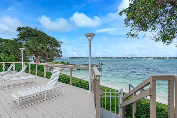 $3,000 | 5600 North Flagler Drive, West Palm Beach, FL 33407