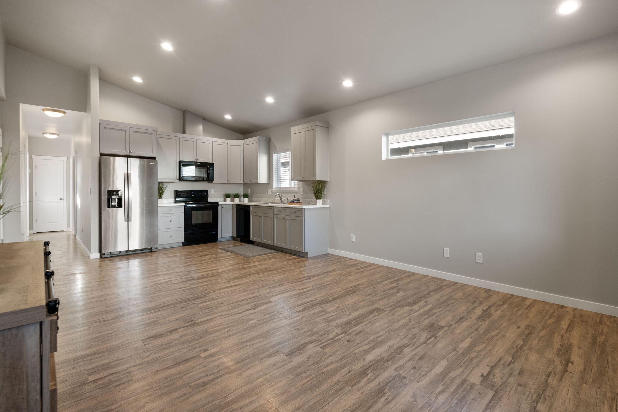 51215 Riley Lane La Pine, OR 97739 - Photo 3 of 23 Great Room