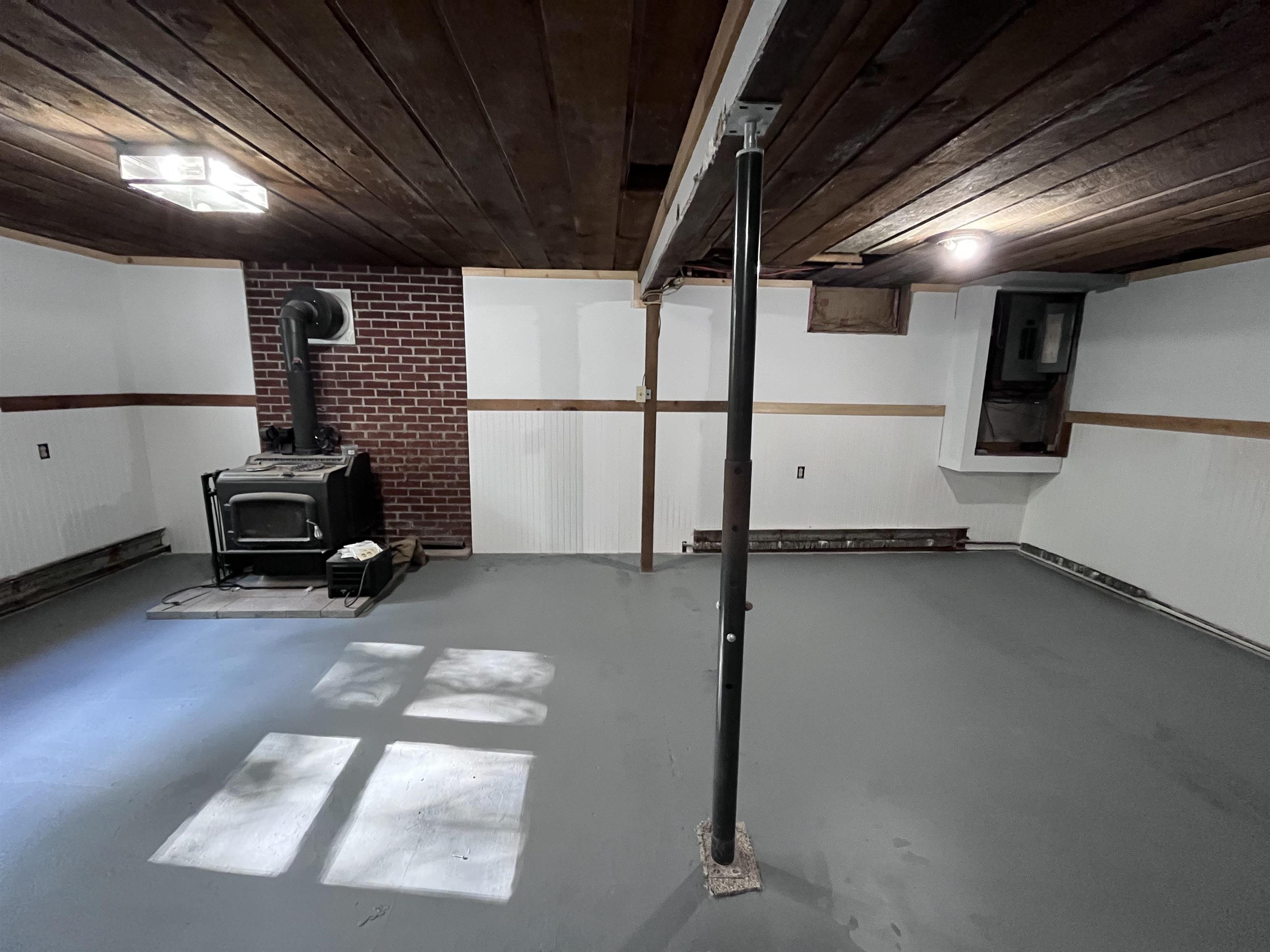 5614 Walker Mountain Road Clarendon, VT 05777 - Photo 27 of 32 Gallery Image 27